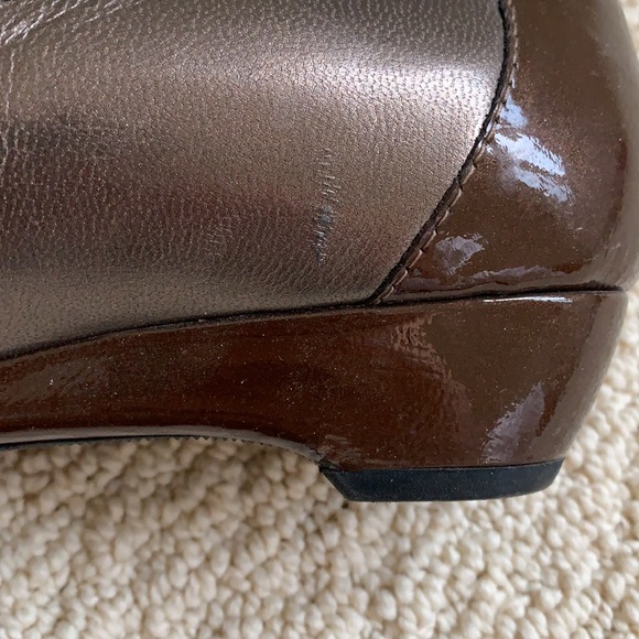 Shoes - Picture 3 of 15